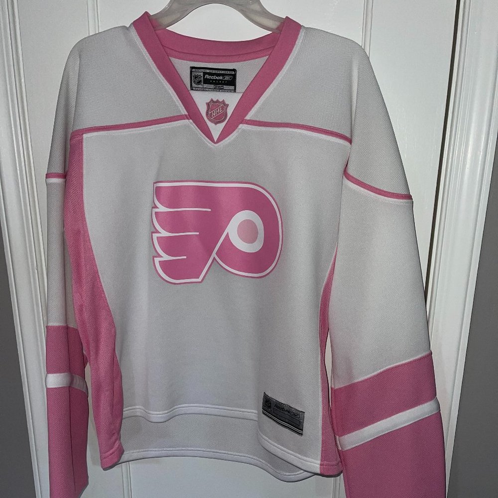 Philadelphia Flyers women's hockey jersey